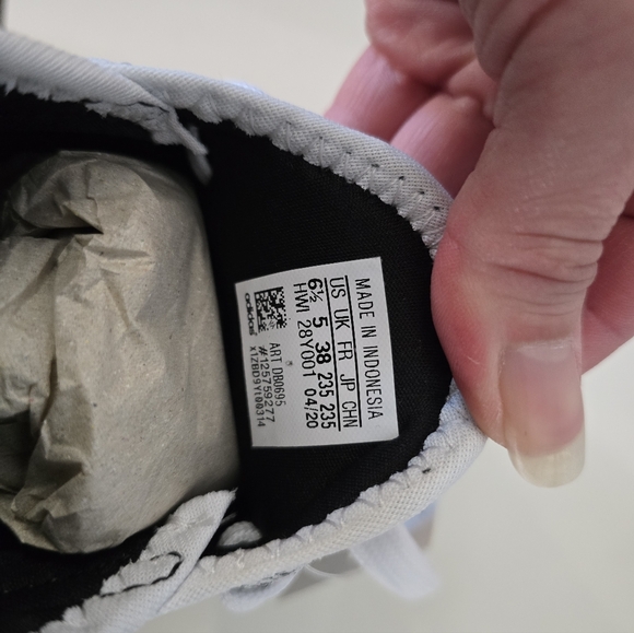 NWT Adidas Cloudfoam Pure Gray White - Picture 6 of 7